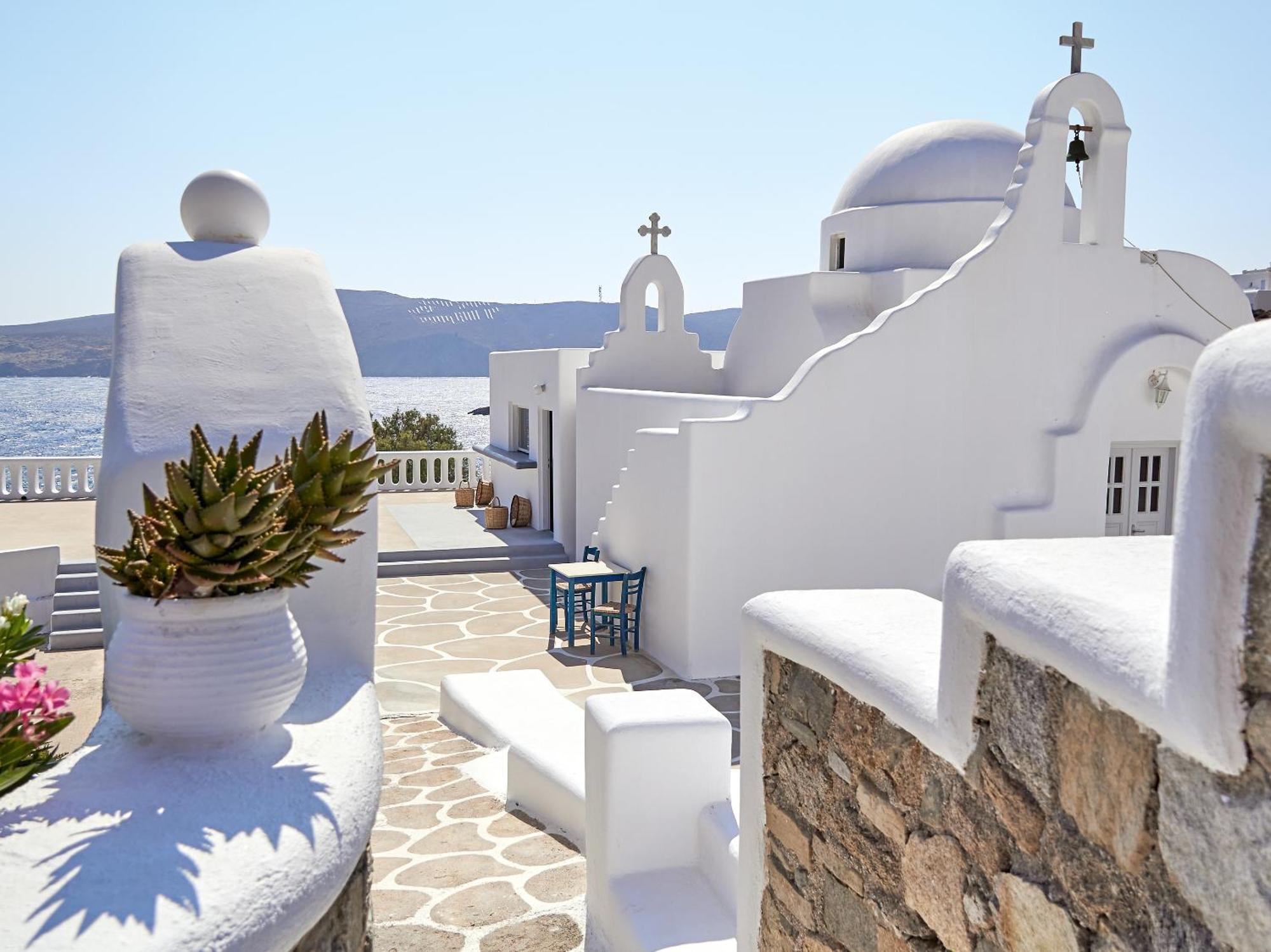 Mykonos Lolita, A Grecotel Resort To Live Mykonos Town Bagian luar foto